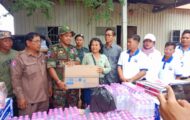 សម្បុរជនបាននាំយកអំណោយជាស្បៀង.គ្រឿងឧបភោគ បរិភោគ ជូនដល់កងទ័ពជួរមុខ និងជនភៀសសឹក ក្នុងខេត្តព្រះវិហារ…