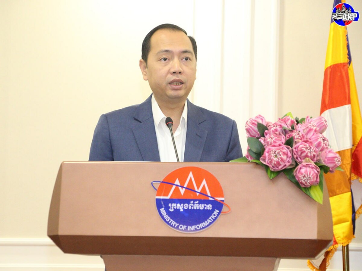 រដ្ឋមន្រ្ដីក្រសួងព័ត៌មានគូសបញ្ជាក់ថា ការពង្រឹងនូវមូលធនមនុស្ស គឺជាដំណើរឆ្ពោះទៅមុខក្នុងការអភិវឌ្ឍប្រទេស និងធ្វើការប្រកួតប្រជែងនៅក្នុងកម្រិតខ្ពស់