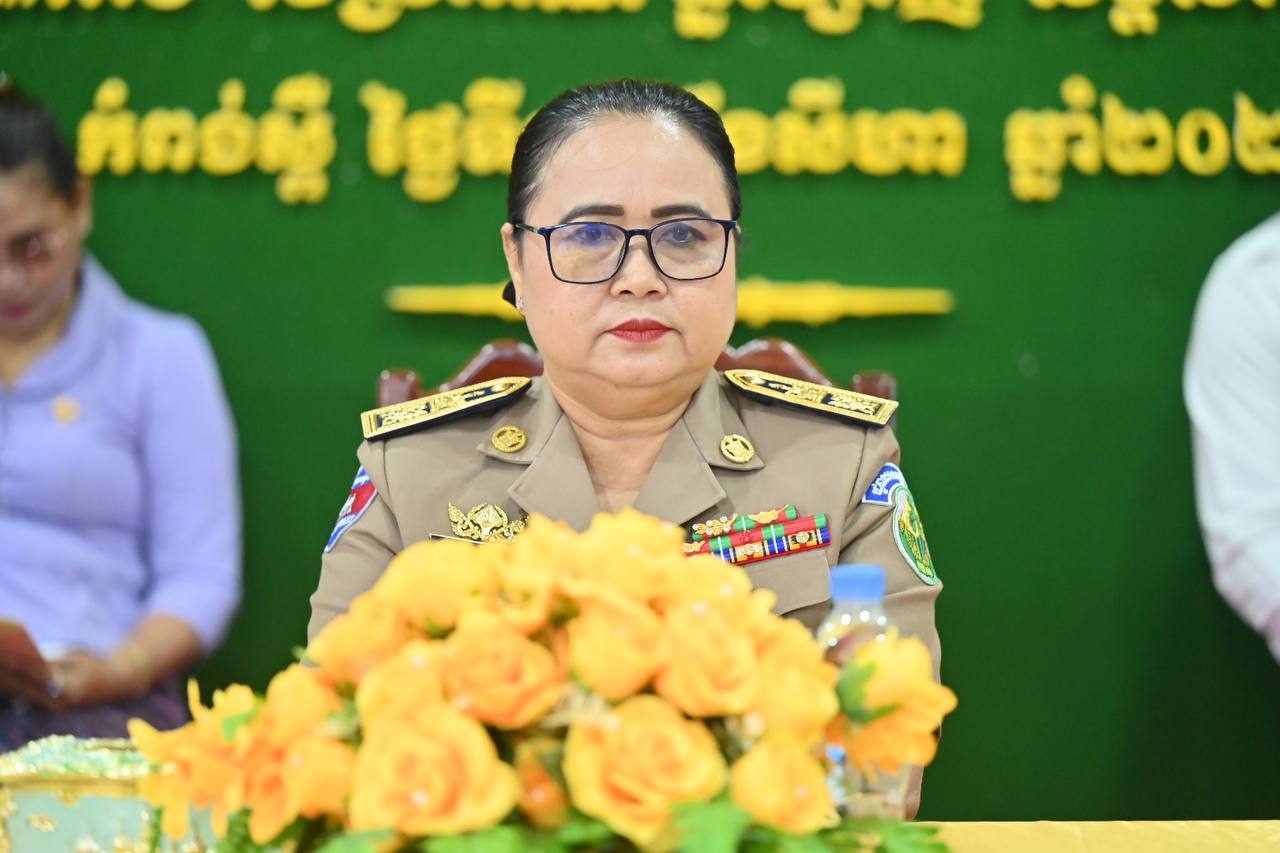 លោកជំទាវអភិបាលរងខេត្ត៖ ណែនាំ‎ក្មួយៗជាសិស្សានុសិស្ស ត្រូវខិតខំសិក្សារៀនសូត្រ ប្រែក្លាយខ្លួនជា “កូនល្អ សិស្សល្អ មិត្តល្អ” និងជាទំពាំងដ៏ល្អ ជាសសរដ៏ខ្លឹម និងរឹងមាំទៅថ្ងៃអនាគត