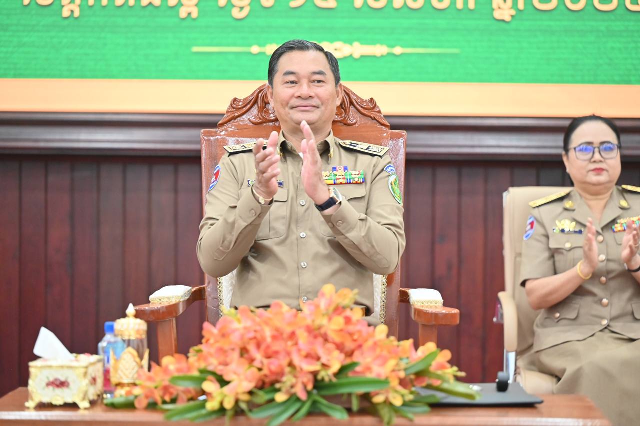 រដ្ឋបាលខេត្តកំពង់ស្ពឺ ដឹកនាំបើកវេទិកាពិគ្រោះយោបល់ជាមួយសមាគម អង្គការមិនមែនរដ្ឋាភិបាល និងសហគមន៍នានានៅក្នុងមូលដ្ឋាន